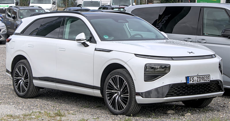Xpeng G9